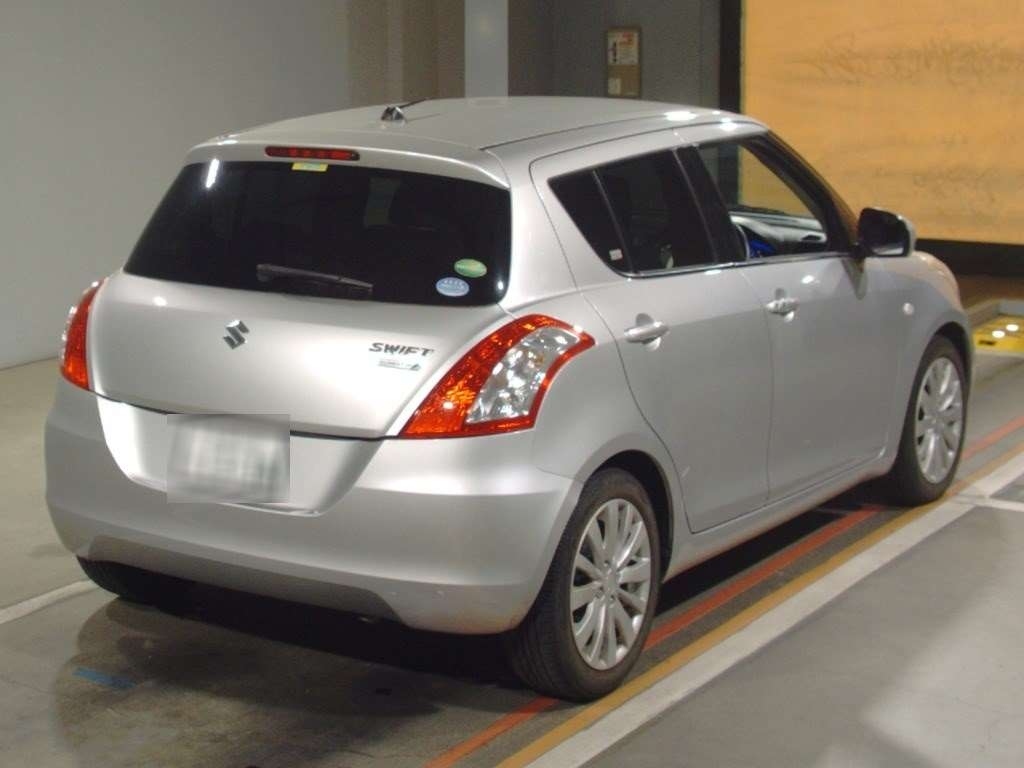 2014 SUZUKI SWIFT